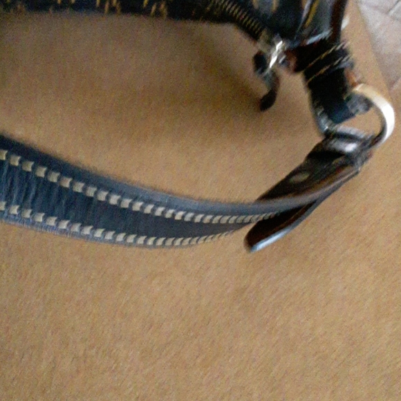 Dooney and Bourke Florentine Vachetta Leather bag-PRICE DROPPED - Picture 13 of 16